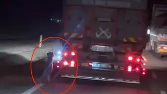 Denizli'de bir köpek kamyonetin arkasında kilometrelerce sürüklendi