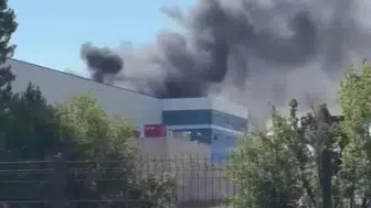 Akyurt'ta market deposunda çıkan yangın büyük hasara yol açtı
