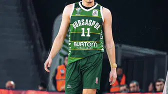 Glint Körfez Basket, genç yetenek Berk Can Akın'ı transfer etti