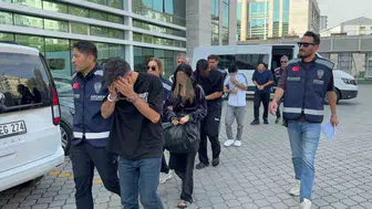 Samsun'da fuhuş çetesine yapılan operasyonda 3 kadın kurtarıldı