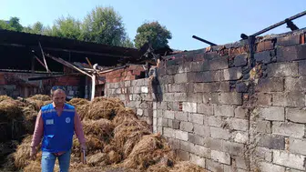 Muğla Büyükşehir, yangında zarar gören üreticiyi yalnız bırakmadı