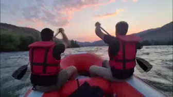 Murat Nehri'nde mahsur kalan iki balıkçı başarılı bir operasyonla kurtarıldı