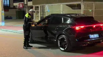 Bolu'da mahallelinin rahatsızlığına polis çözüm buldu