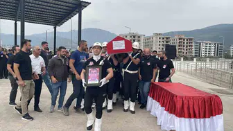 Osmaniye'de hayatını kaybeden polis memuru için duygusal tören