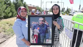 Cumhurbaşkanına hediye edilen tablo: 70 bin boncuğun öyküsü