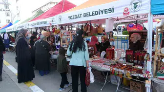 Yozgat’ta 25. Uluslararası Sürmeli Şenlikleri kortej yürüyüşüyle başladı