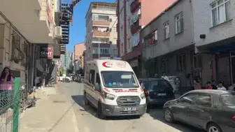 Küçükçekmece’de deodorant kutusu patladı, 2 çocuk yaralandı