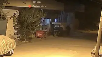 Mardin'de maskeli hırsız gencin telefonunu kapıp kayıplara karıştı