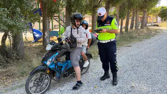 Bilecik'te motosiklet sürücülerine yönelik güvenli sürüş eğitimi gerçekleştirildi