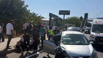 Bingöl’de iki otomobil çarpıştı: 4 kişi hastaneye kaldırıldı