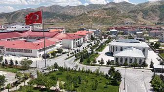 Bitlis Eren Üniversitesi tıp fakültesi burs ve eğitim avantajlarıyla dikkat çekiyor