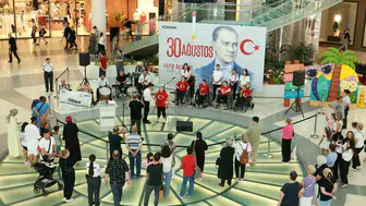 Özel bireylerden anlamlı kutlama: 30 Ağustos Zafer Bayramı konseri