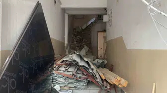 Fatih'te kentsel dönüşüm sırasında bina çöktü: iki işçi yaralandı