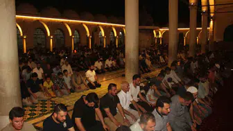 Şanlıurfa'da mevlid kandili heyecanı: Tarihi camiler dolup taştı