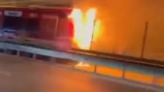 Kağıthane'de metrobüs yangını: yolcular hızlıca tahliye edildi