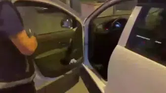 Kadıköy'de uzun süredir aranan firari, uyuşturucu ve silahlarla yakalandı