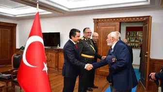 Kırşehir'de Zafer Bayramı coşkuyla kutlandı