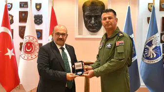 Vali Ustaoğlu, Bandırma'da güvenlik ve hizmet konularını ele aldı