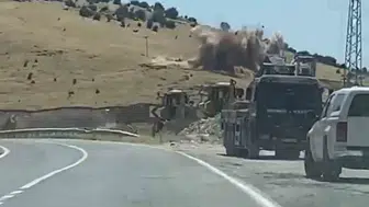 Adıyaman'da yol çalışması yangına neden oldu
