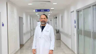 Bacaklardaki şişliğin nedenleri arasında lipödem ve lenfödem var
