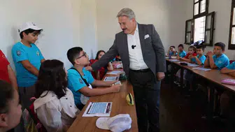 Melikgazi’de çocuklar yaz kampında hem İngilizce öğrendi hem eğlendi