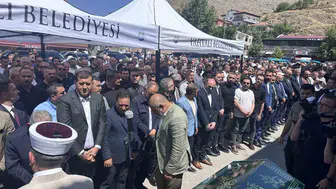 Yahyalı'da acı bir veda: Hayriye Keskinkılıç son yolculuğuna uğurlandı