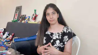 Bipolar hastası Bahtınur, atık malzemelerle depremzede çocuklara umut oluyor