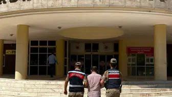 Şanlıurfa'da dolandırıcılık suçundan aranan şahıs jandarma tarafından yakalandı