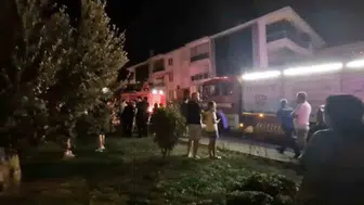 Ayvalık'ta bir apartmanda ardı ardına iki yangın paniği yaşandı