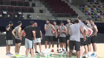 Körfez Basket yıldızlarından Fenerbahçe maçı için taraftara çağrı