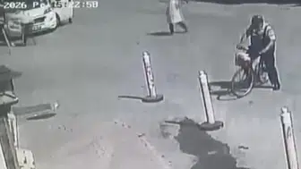 Alacak verecek meselesi sonucu sokakta bıçaklama: Şüpheli yakalandı