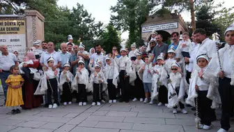 Erzincan'da geleneksel sünnet şöleni yine coşkuyla gerçekleşti