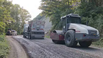 Değirmentepe köyünde asfalt çalışmaları tamamlandı