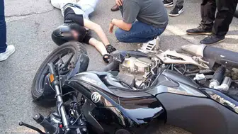 Samsun'daki motosiklet kazasında kask hayat kurtardı