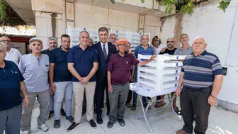 İzmir Büyükşehir Belediyesi'nden incir üreticisine destek: 10 bin kerevet dağıtılıyor