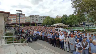 Samsun'da trafik kazasında hayatını kaybeden imam, gözyaşlarıyla uğurlandı