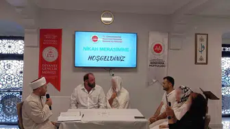 Bandırma'da dini merasimle yeni hayatına adım atan Kâil çiftine nikah töreni yapıldı