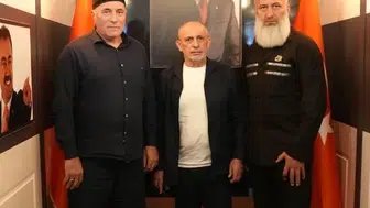 Çeçenistan heyetinden Muhsin Yazıcıoğlu'na anlamlı ziyaret