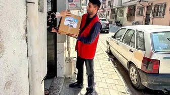 Efeler Belediyesi ihtiyaç sahiplerine gıda desteği sunmaya devam ediyor