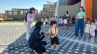 Miniklere yangın ve deprem güvenliği eğitimi verildi