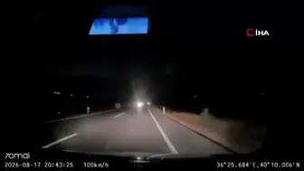 Tokat'ta traktöre çarpan otomobil, kazanın görüntülerini ortaya çıkardı