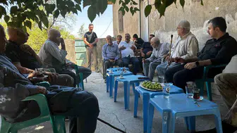 Dicle kaymakamı vatandaşlarla buluşmaya devam ediyor