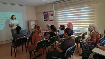 Kadınlarla sağlıklı yaşam için menopoz eğitimi gerçekleştirildi