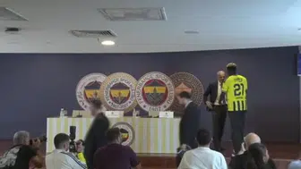 Fenerbahçe, Kojo Peprah Oppong ile yeni bir sayfa açtı