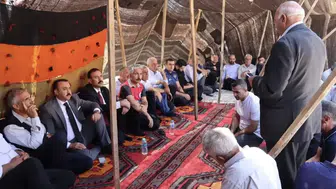 Çelikhan’da bal hasadı etkinliğiyle üreticilere destek