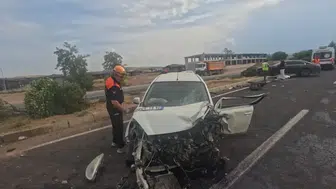Elazığ'da iki otomobil çarpıştı: İki yaralı