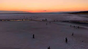 Tuz Gölü'nde gün batımı manzaraları büyülüyor