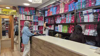 Okul kıyafetleri sektöründe son hazırlıklar: Fiyatlar artış gösterdi