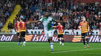 Kelechi Iheanacho Bursaspor'da fırtına gibi esiyor