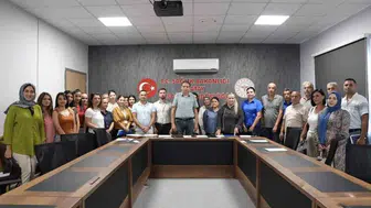 Hatay'da sağlık meslek lisesi öğrencileri için eğitim süreçleri masaya yatırıldı